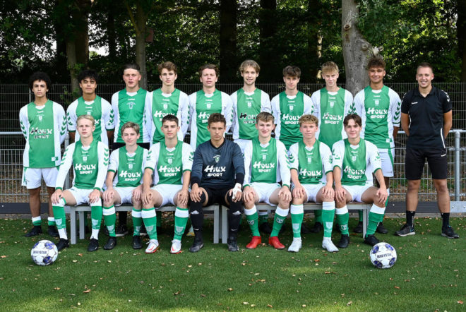 Warnsveldse Boys JO19-1
